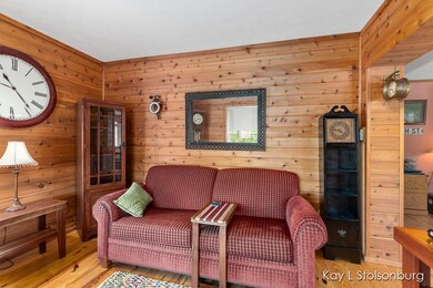 3179 6th St, Wayland, MI 49348 - photo 5