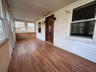 272 Maple Ave, Claremont, NH 03743 - photo 2