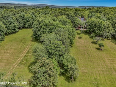 383 S Main Rd, Mountain Top, PA 18707 - photo 6