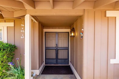 8651 Circle r Course Ln, Escondido, CA 92026 - photo 5