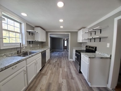 329 E 18th St, Columbia, TN 38401 - photo 7