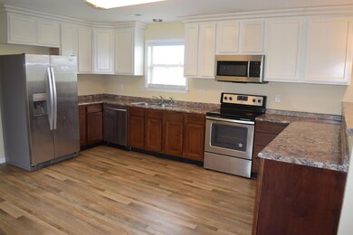 Kitchen (2)