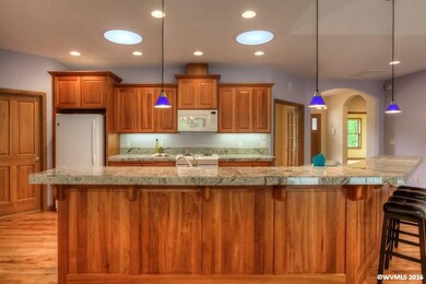 482 Melvill Crescent, Philomath, OR 97370 - photo 4