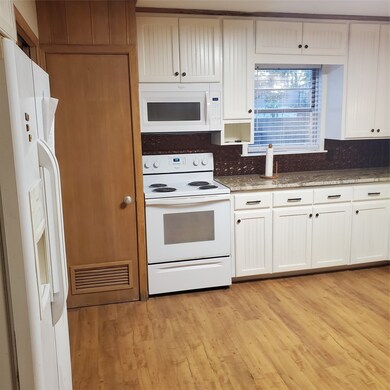 1116 Allen St, Rosenberg, TX 77471 - photo 4