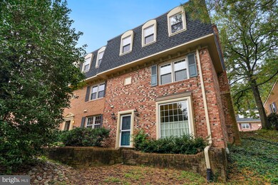 708 N Armistead St, Alexandria, VA 22312 - photo 2