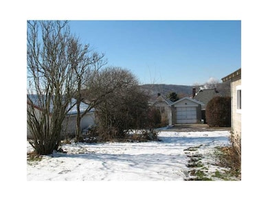 Yard/Garden.