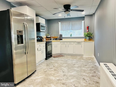 288 Hoffmansville Rd unit A, Bechtelsville, PA 19505 - photo 3