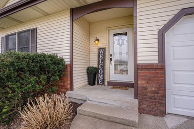 Welcome to 2844 Beechridge!
