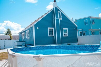 32 Saint Ann St, Carteret, NJ 07008 - photo 6