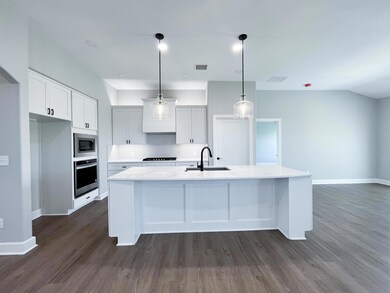 1736 N Forestview Ct, Wichita, KS 67235 - photo 7