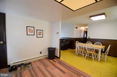 924 E Paoli St, Allentown, PA 18103 - photo 5