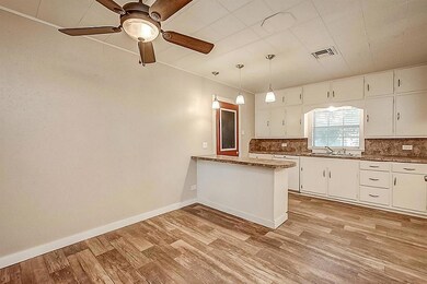 3027 Poppy St, Needville, TX 77461 - photo 7