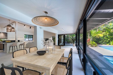 1107 NE 118th St, Biscayne Park, FL 33161 - photo 4