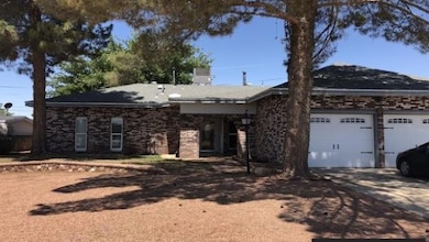 16013 Keno Dr, Horizon City, TX 79928 - photo 7