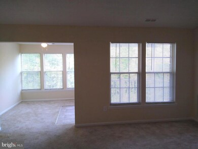 903 J Woodbridge Ct unit 903-J, Edgewood, MD 21040 - photo 3