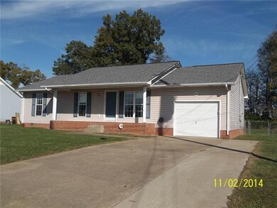 181 Oak Tree Dr, Oak Grove, KY 42262 - photo 2