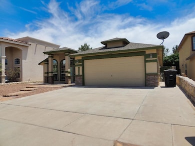 13736 Paseo Del Mar Dr, El Paso, TX 79928 - photo 3