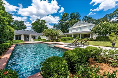 This could be your own back yard get away!