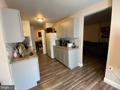 440 Girard St unit 103, Gaithersburg, MD 20877 - photo 2