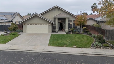 1837 Brookside Dr, Manteca, CA 95336 - photo 2