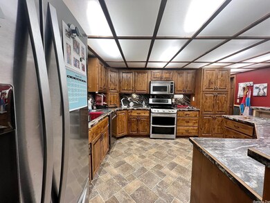 189 Ponderosa Rd, Mammoth Spring, AR 72554 - photo 3
