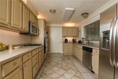 4045 Delery Dr, Marrero, LA 70072 - photo 4