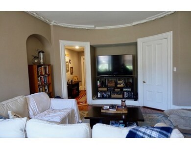 527 Massachusetts Ave unit B, Boston, MA 02118 - photo 2