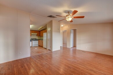 24080 N Marblehead Ave, Paulden, AZ 86334 - photo 6