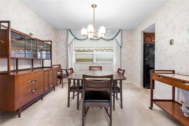 437 Chestnut Cir W, Alburtis, PA 18011 - photo 7