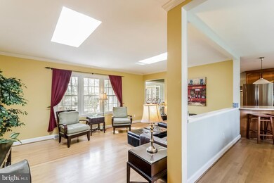2332 N Oak St, Falls Church, VA 22046 - photo 5