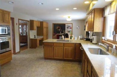 4 Stratton Dr, Westborough, MA 01581 - photo 7