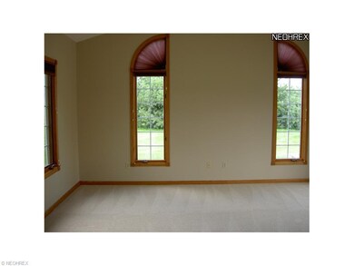 3519 Eastern Rd, Norton, OH 44203 - photo 5