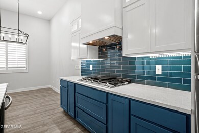 958 Bromyard Dr, Horizon City, TX 79928 - photo 3