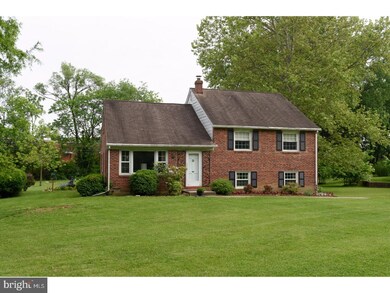 190 Anthony Wayne Dr, Wayne, PA 19087 - photo 2