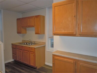 401 S Morrison Ave, Collinsville, IL 62234 - photo 5