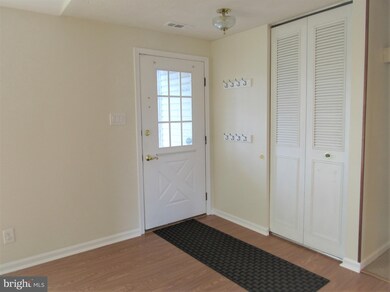 410 Centennial Dr, Morrisville, PA 19067 - photo 3