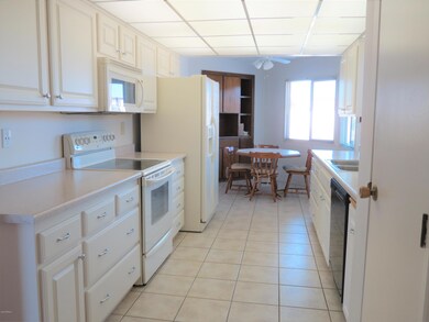 10619 W Pineaire Dr, Sun City, AZ 85351 - photo 7