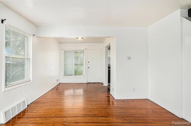 19439 Wyoming Ave, Detroit, MI 48221 - photo 5