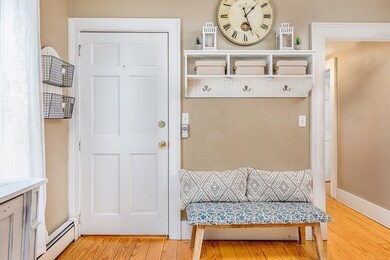 15 1/2 Williams St unit 1, Salem, MA 01970 - photo 2