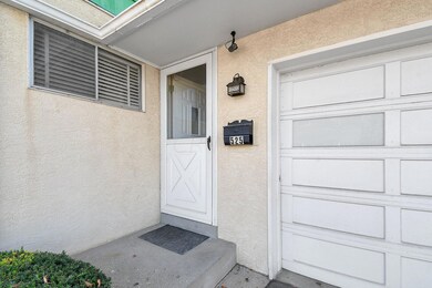 garage apt. entrance
