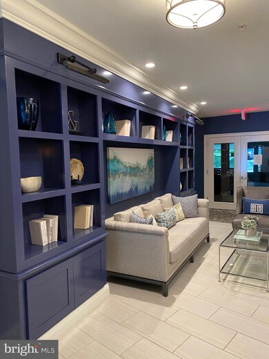Enclave unit 201, Fairfax, VA 22031 - photo 3