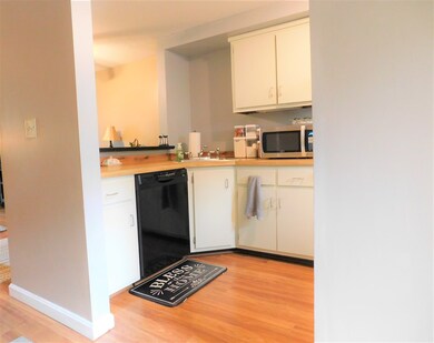 15 Wyman St unit 39, Concord, NH 03301 - photo 6