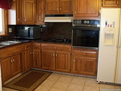 410 Plattekill Ardonia Rd, Plattekill, NY 12586 - photo 4