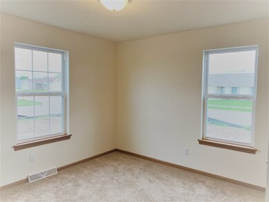 2536 Aspen St, Janesville, WI 53546 - photo 3