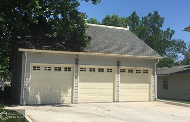 229 W Cass St, Osceola, IA 50213 - photo 2