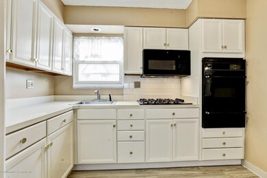 45 Lembeck Ave, Jersey City, NJ 07305 - photo 7