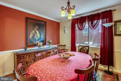 2211 Westview Dr, Silver Spring, MD 20910 - photo 5