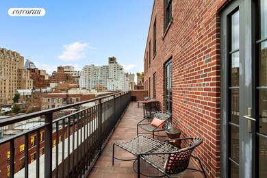 The Greenwich Lane unit 75, New York, NY 10011 - photo 5
