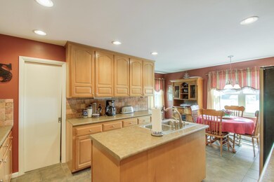 1205 Sycamore Dr, Manchester, TN 37355 - photo 5