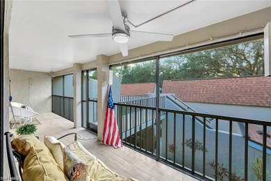 15400 Cedarwood Ln unit 1-201, Naples, FL 34110 - photo 5